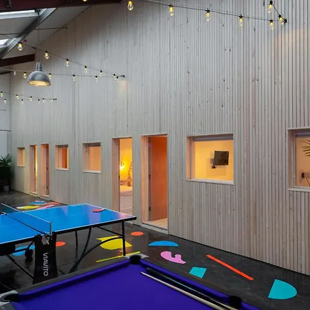Otel Coalshed